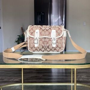 Vintage Coach bag 2004